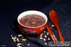 薏米红豆粥的功效,这2个好处“跟着你”，可以试一下
