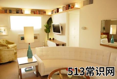 小户型节省空间妙招:巧妙利用角落空间收纳