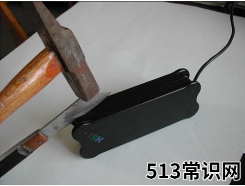 手把手教你笔记本电脑适配器拆解教程