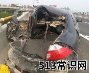 梦见高速公路出车祸所具有的象征含义介绍