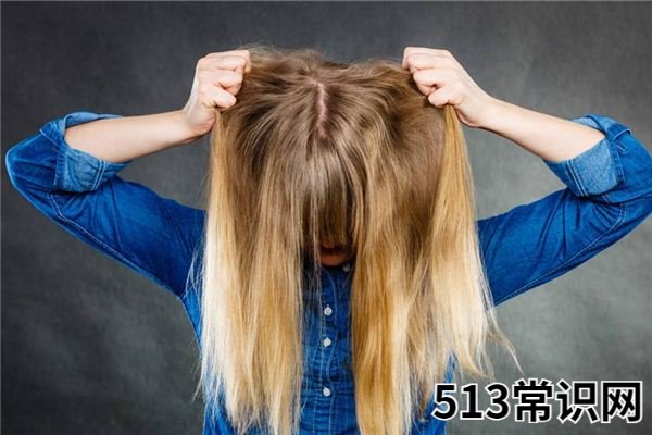 梦见掉发、掉头发_做梦梦到掉发、掉头发是什么意思
